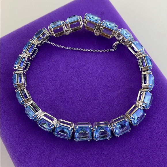 Swarovski Jewelry - 💛 Classic Swarovski Millenia Tennis bracelet